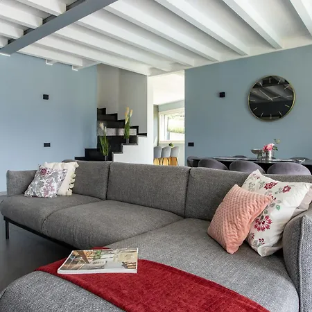 Villa Tivano, Vista Mozzafiato Colico