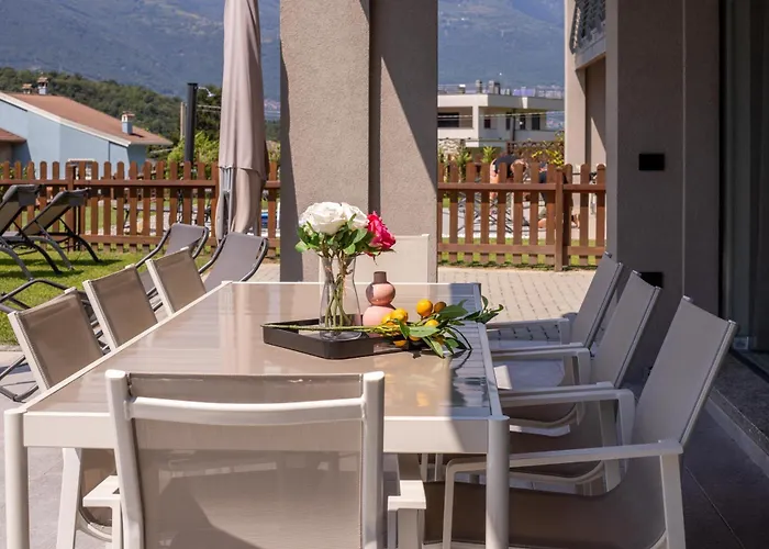 Tivano, Vista Mozzafiato Colico