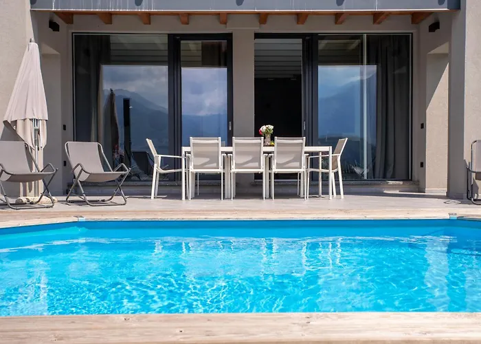 Villa Tivano, Vista Mozzafiato Colico