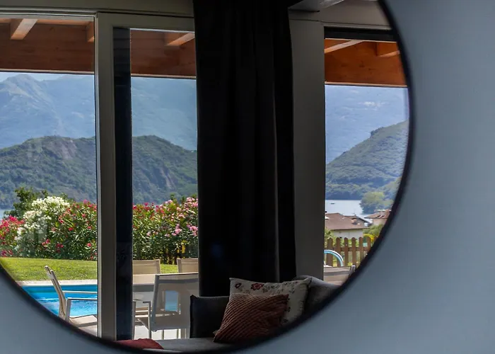 Tivano, Vista Mozzafiato Colico