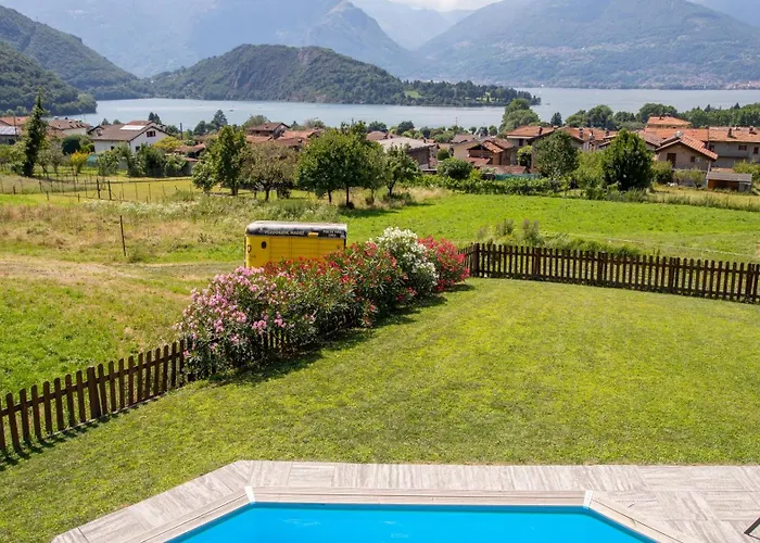 Tivano, Vista Mozzafiato Villa *