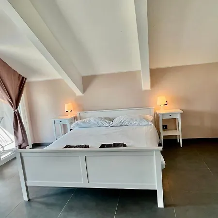 Villa Tivano, Vista Mozzafiato