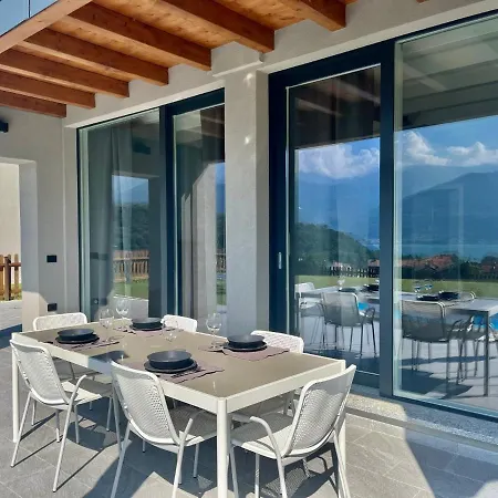 Villa Tivano, Vista Mozzafiato Colico